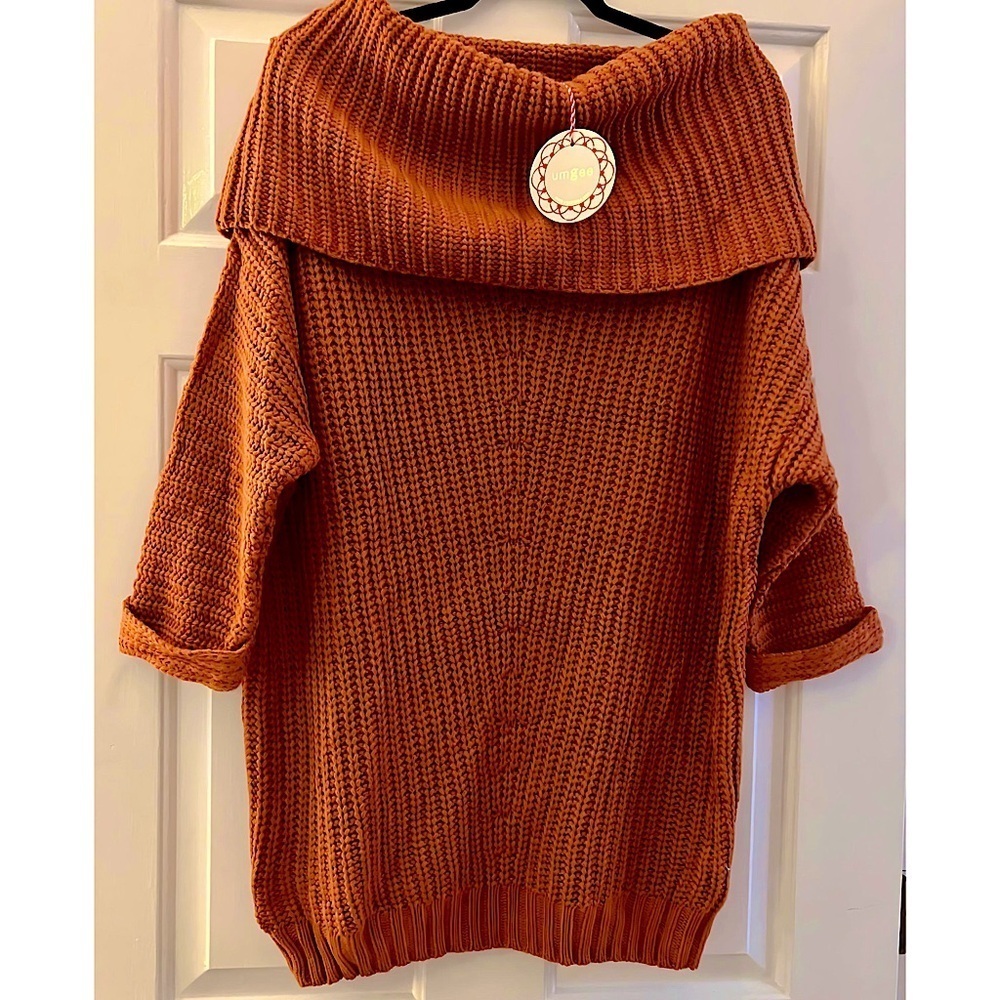 Umgee Women's Off-Shoulder Sweater - Rust - Picture 3 of 3